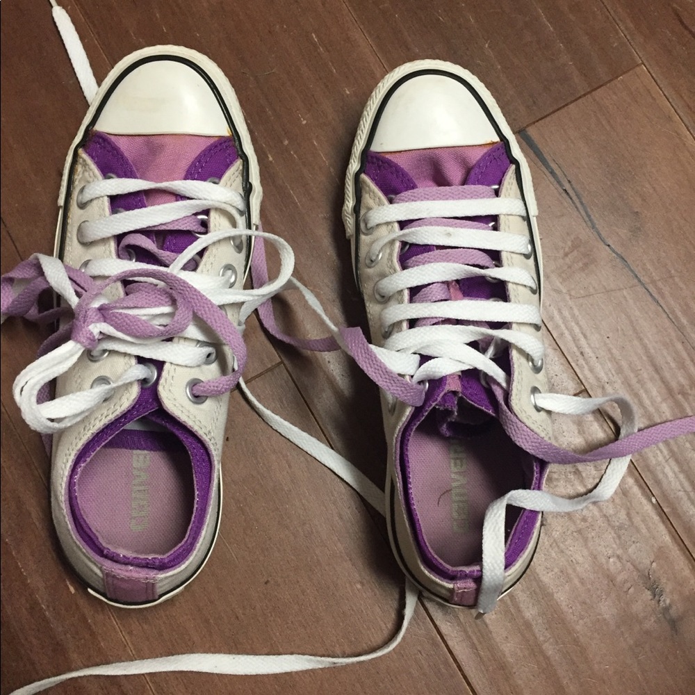 *Final price* Converse womens size 7
